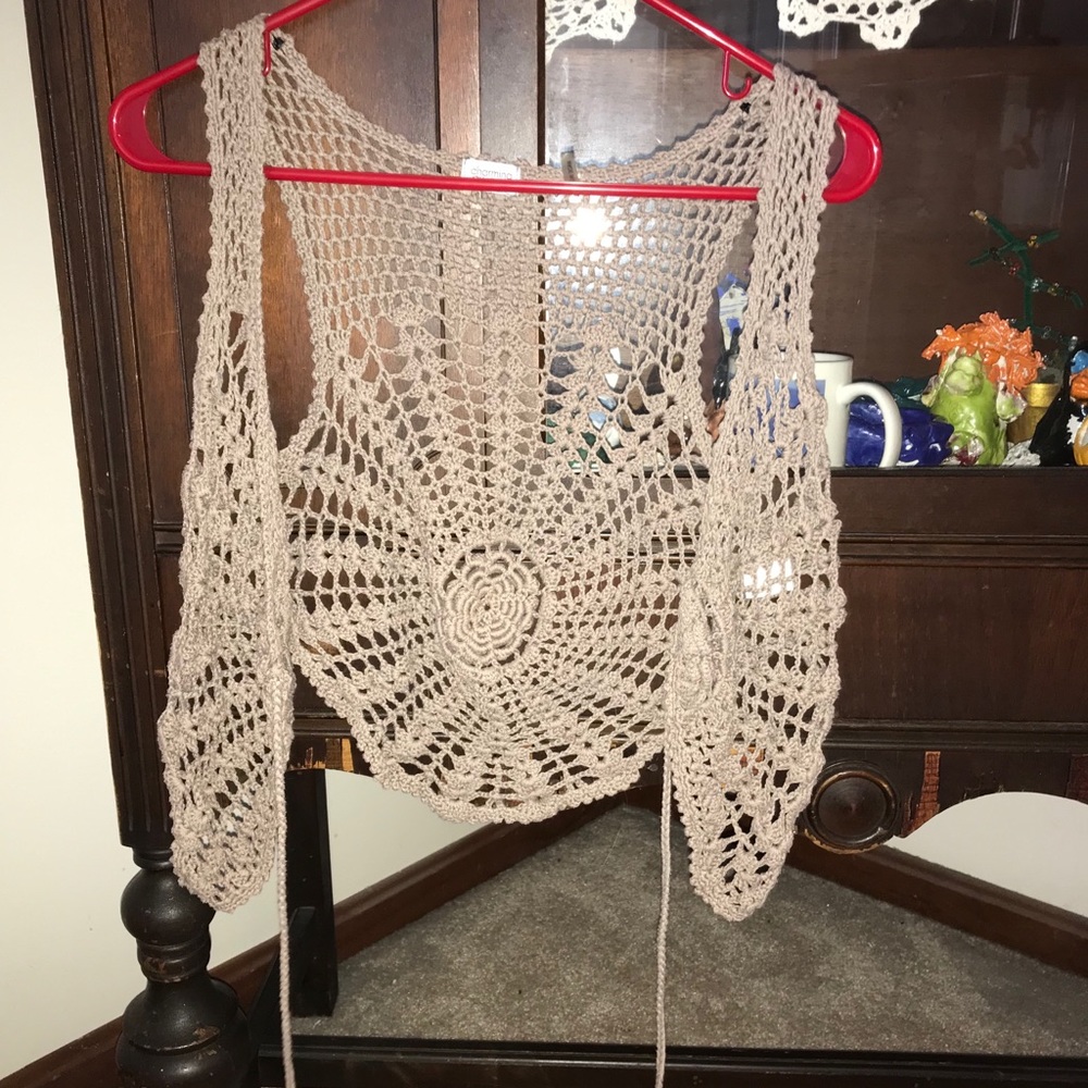 knitted vest